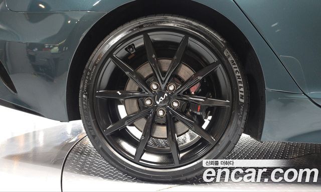 Kia Stinger Meister 3.3 GT AWD Tribute Edition 2023 — фото 5