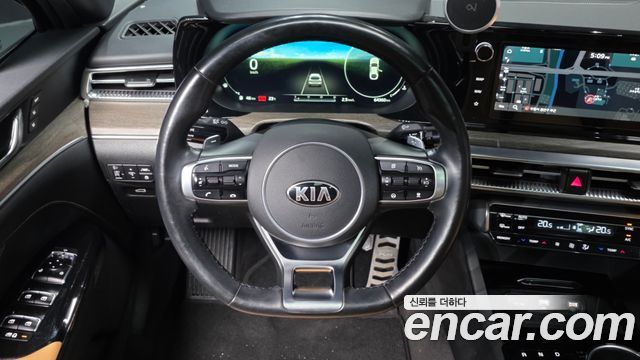Kia K5 (III) 1.6 Turbo Signature 2020 — фото 13