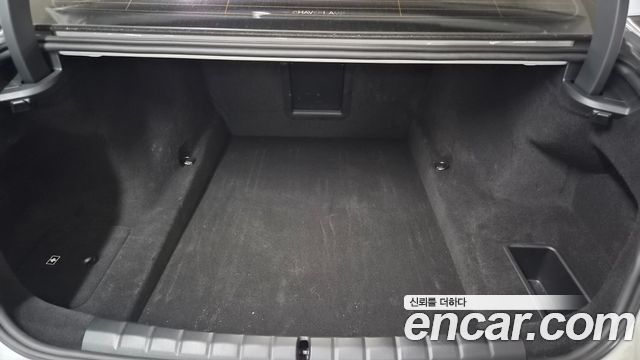 BMW 7 Series (G70) 740i sDrive M Sport 2023 — фото 5