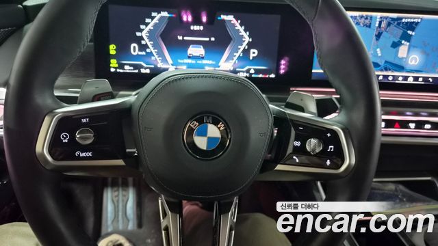 BMW 7 Series (G70) 740i sDrive M Sport 2023 — фото 10