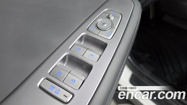 Hyundai Palisade Diesel 2.2 2WD Prestige 2023 — фото 30