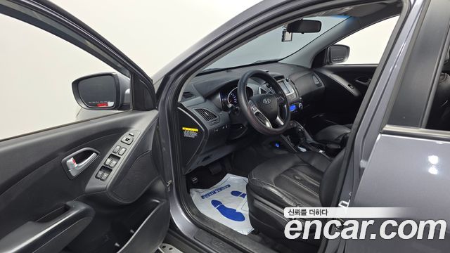 Hyundai Tucson ix Diesel(e-VGT) 2WD Smart special 2014 — фото 10
