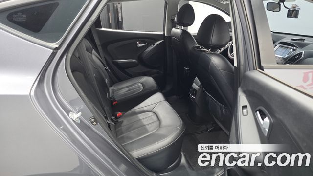 Hyundai Tucson ix Diesel(e-VGT) 2WD Smart special 2014 — фото 12