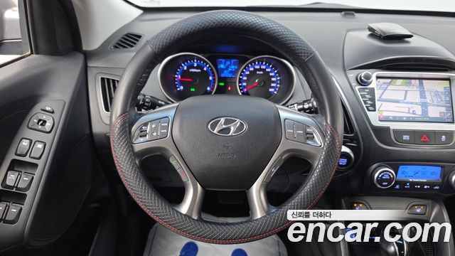 Hyundai Tucson ix Diesel(e-VGT) 2WD Smart special 2014 — фото 15