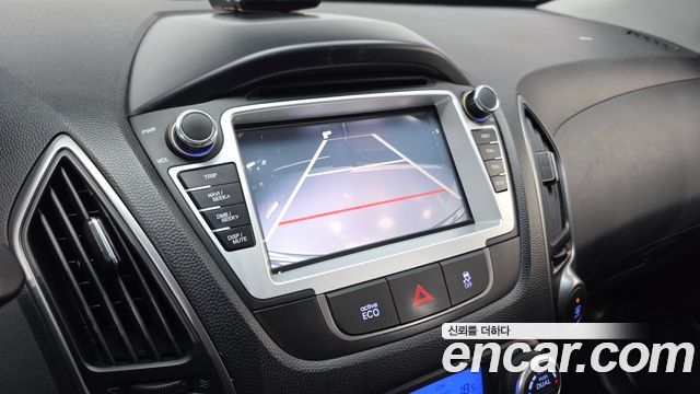 Hyundai Tucson ix Diesel(e-VGT) 2WD Smart special 2014 — фото 16