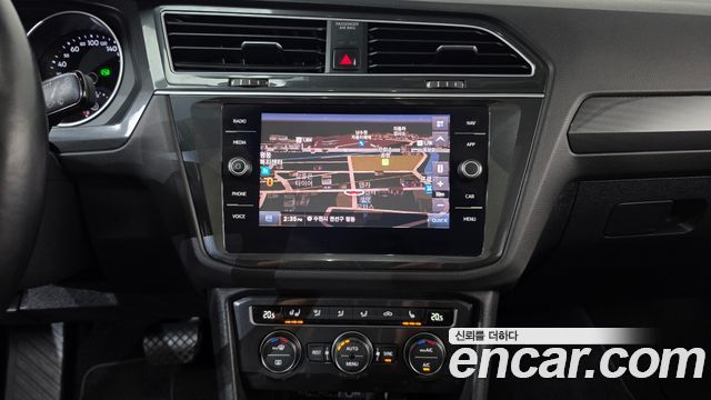 Volkswagen Tiguan (II) 2.0 TDI Prestige 2020 — фото 14