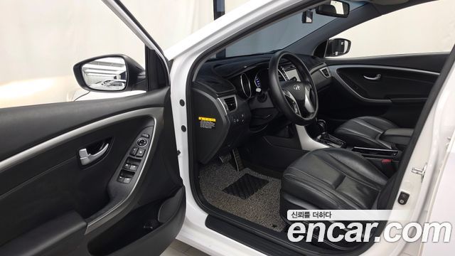 Hyundai i30 (New) 1.6 GDI Extreme 2012 — фото 10