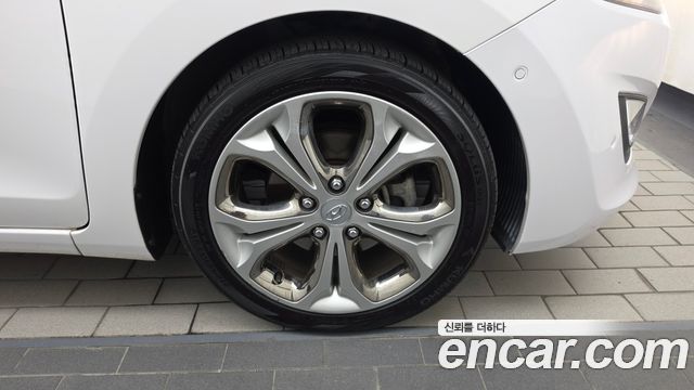Hyundai i30 (New) 1.6 GDI Extreme 2012 — фото 21