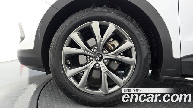 Hyundai Santa Fe The Prime Diesel 2.0 2WD Value Plus 2018 — фото 5