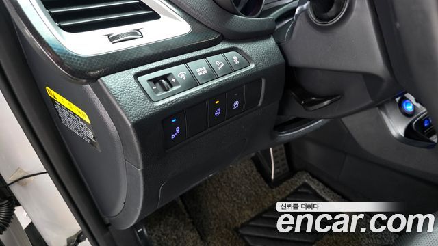 Hyundai Santa Fe The Prime Diesel 2.0 2WD Value Plus 2018 — фото 24