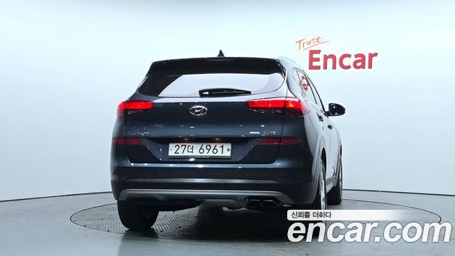 Hyundai Tucson Diesel 2.0 4WD Modern 2019 — фото 4