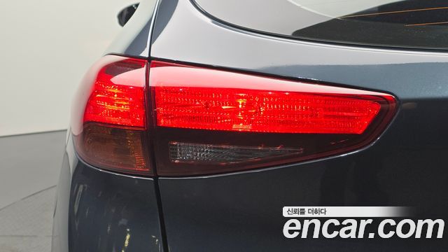 Hyundai Tucson Diesel 2.0 4WD Modern 2019 — фото 23