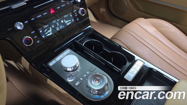 Genesis G80 (RG3) Gasoline 2.5 Turbo 2WD 2025 — фото 9