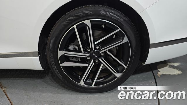 Genesis G80 (RG3) Gasoline 2.5 Turbo 2WD 2025 — фото 21