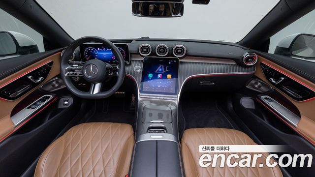 Mercedes-Benz CLE-Class (C236) CLE450 4MATIC Cabriolet 2024 — фото 7