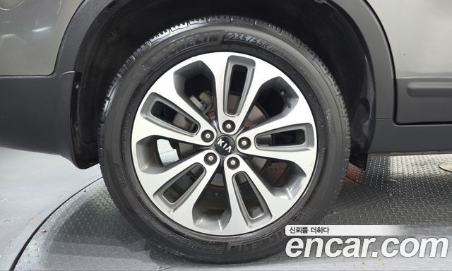 Kia Sorento R Diesel 2.2 4WD Limited 2013 — фото 5