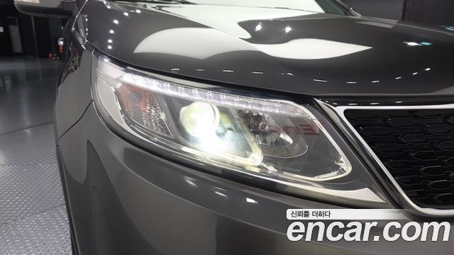 Kia Sorento R Diesel 2.2 4WD Limited 2013 — фото 22