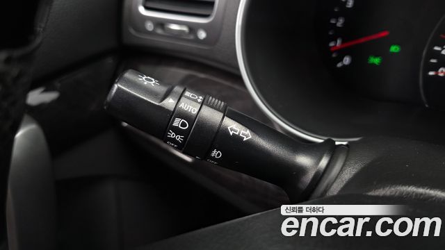 Kia Sorento R Diesel 2.2 4WD Limited 2013 — фото 27