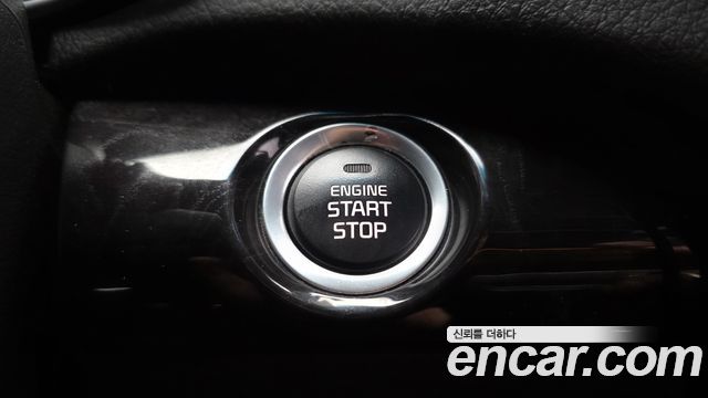 Kia Sorento R Diesel 2.2 4WD Limited 2013 — фото 29