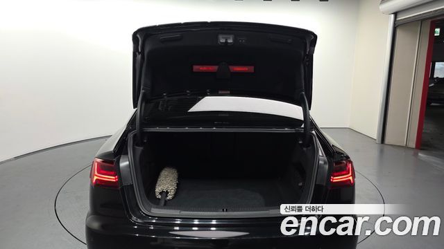 Audi A6 35 TDI Premium C7 2016 — фото 20