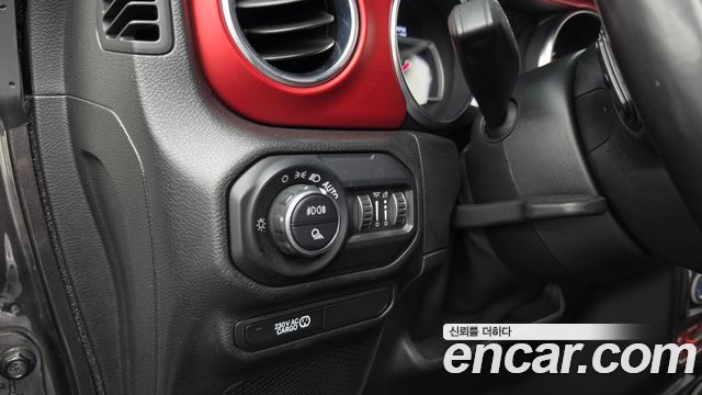 Jeep Gladiator (JT) 3.6 Rubicon 2021 — фото 19