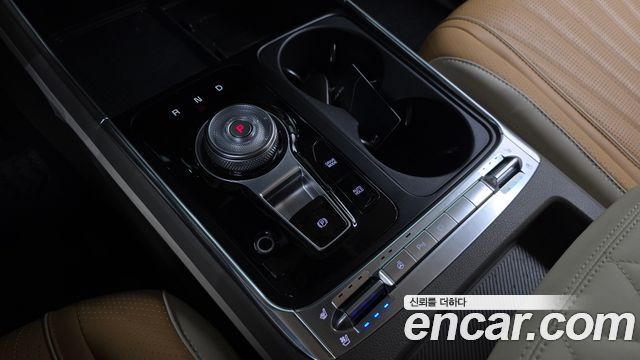 Kia Carnival (IV) Gasoline 9-Seater Hi Limousine (7-seater Limousine(Special vehicle) 2024 — фото 9