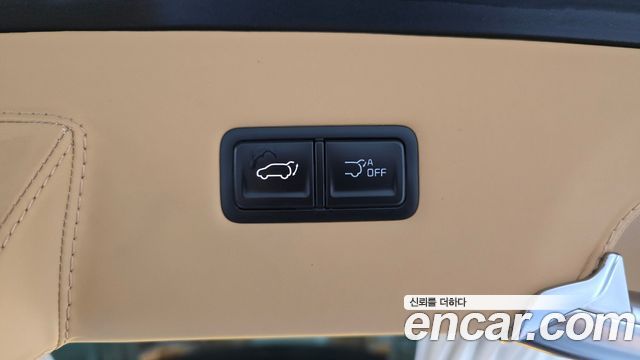 Kia Carnival (IV) Gasoline 9-Seater Hi Limousine (7-seater Limousine(Special vehicle) 2024 — фото 19