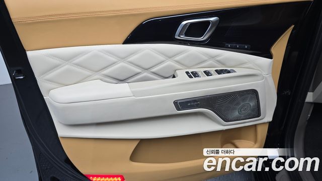 Kia Carnival (IV) Gasoline 9-Seater Hi Limousine (7-seater Limousine(Special vehicle) 2024 — фото 24