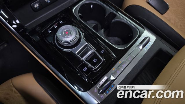 Kia Carnival (IV) Gasoline 9-Seater Noblesse 2023 — фото 9