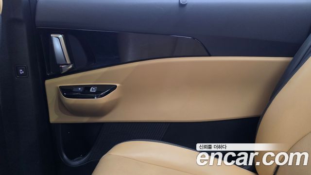 Kia Carnival (IV) Gasoline 9-Seater Noblesse 2023 — фото 25
