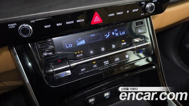 Kia Carnival (IV) Gasoline 9-Seater Noblesse 2023 — фото 31