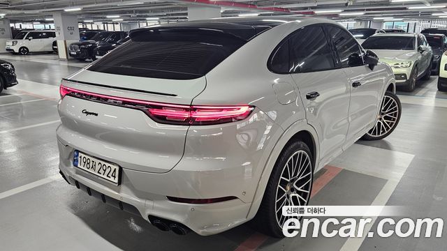 Porsche Cayenne (PO536) 3.0 COUPE PLATINUM EDITION 2023 — фото 8