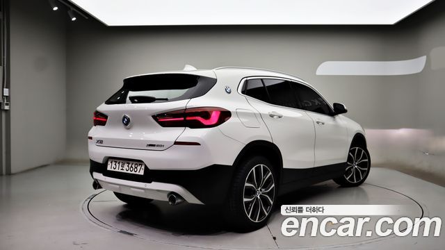 BMW X2 (F39) xDrive20i Advantage 2022 — фото 2