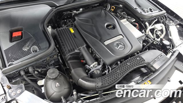 Mercedes-Benz E-Class (W213) E250 AMG Line 2023 — фото 6