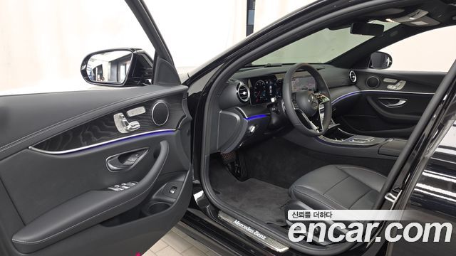 Mercedes-Benz E-Class (W213) E250 AMG Line 2023 — фото 10