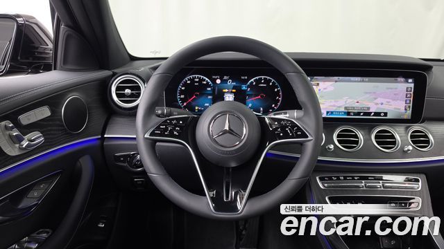 Mercedes-Benz E-Class (W213) E250 AMG Line 2023 — фото 13
