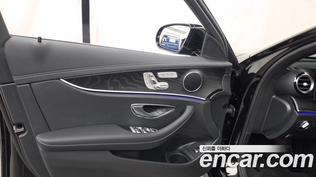 Mercedes-Benz E-Class (W213) E250 AMG Line 2023 — фото 24