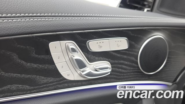 Mercedes-Benz E-Class (W213) E250 AMG Line 2023 — фото 29