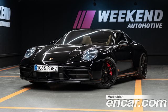 Porsche 911 (992) Targa 4 GTS