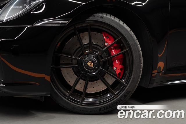 Porsche 911 (992) Targa 4 GTS 2022 — фото 6