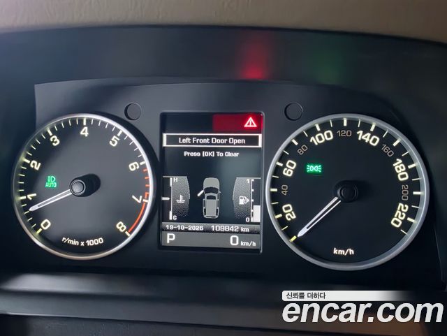 Land Rover Discovery 4 5.0 V8 HSE 2011 — фото 12