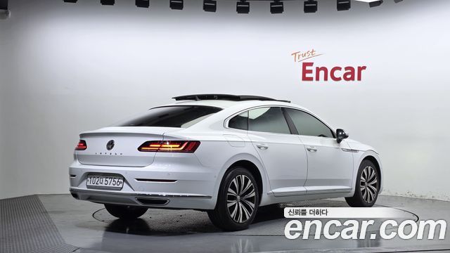 Volkswagen Arteon 2.0 TDI Premium 2019 — фото 2
