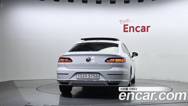 Volkswagen Arteon 2.0 TDI Premium 2019 — фото 4