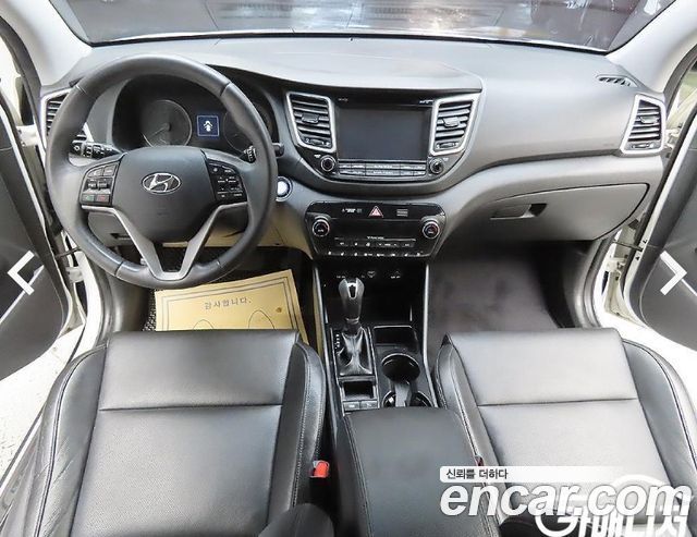 Hyundai Tucson Diesel 2.0 4WD Modren Special 2017 — фото 15