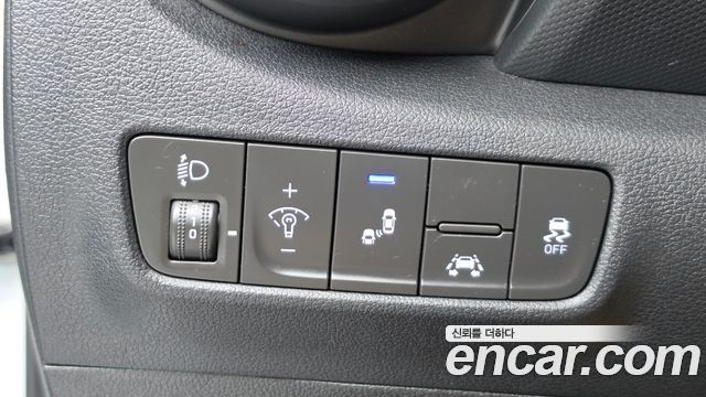 Hyundai Kona 1.6 Turbo 2WD Modern Choice 2020 — фото 12