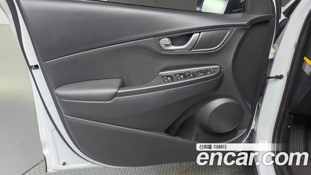 Hyundai Kona 1.6 Turbo 2WD Modern Choice 2020 — фото 24