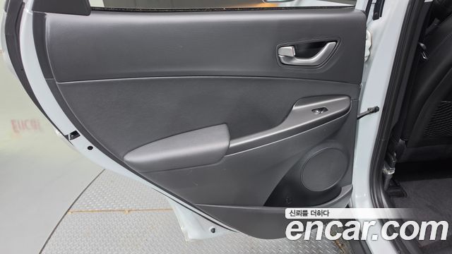 Hyundai Kona 1.6 Turbo 2WD Modern Choice 2020 — фото 25
