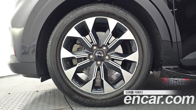 Kia Carnival (IV) Gasoline 9-Seater Signature 2023 — фото 5