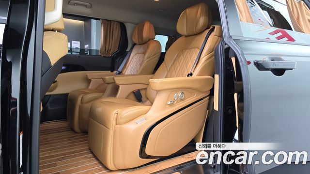 Kia Carnival (IV) Gasoline 9-Seater Signature 2023 — фото 11