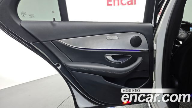 Mercedes-Benz E-Class (W213) E300 Avantgarde 2019 — фото 25